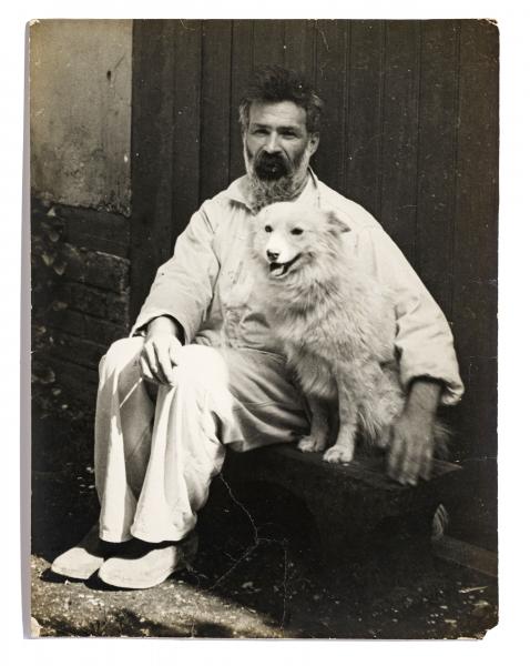 https://www.philob.com/wp-content/uploads/2021/12/Autoportrait_brancusi.jpg