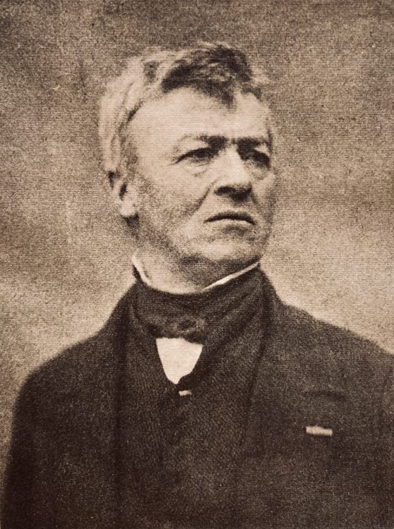 https://www.philob.com/wp-content/uploads/2021/12/Corot_portrait-558x750-1.jpg