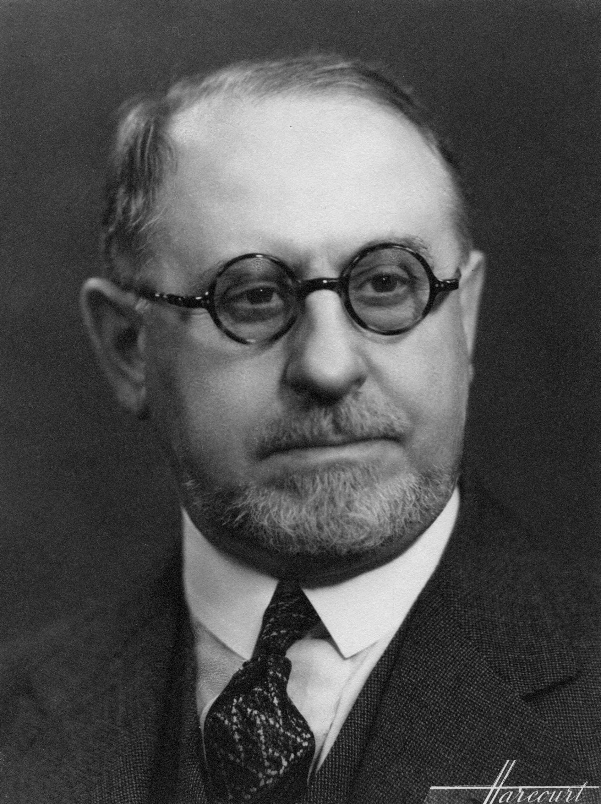 https://www.philob.com/wp-content/uploads/2021/12/Jouve_Harcourt-scaled.jpg