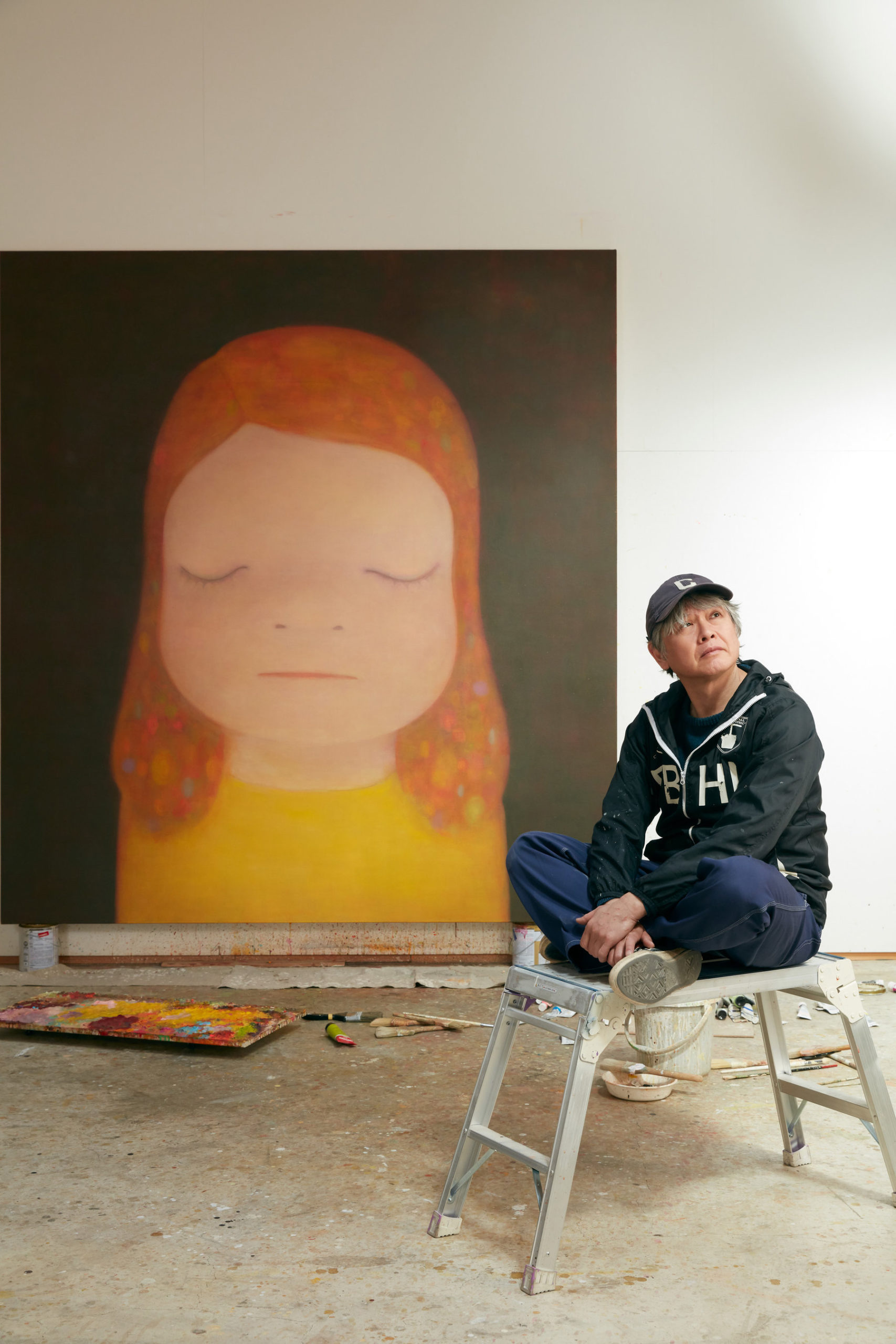 https://www.philob.com/wp-content/uploads/2021/12/Portrait_yoshitomo_nara-scaled.jpg