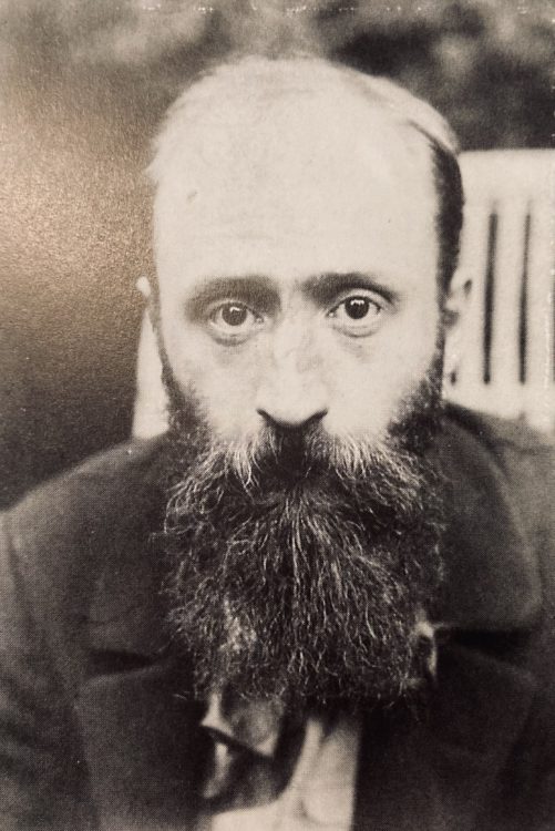 https://www.philob.com/wp-content/uploads/2021/12/Vuillard_Edouard_portrait-501x750-1.jpg