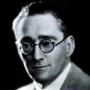 https://www.philob.com/wp-content/uploads/2021/12/paul-iribe-portrait-300x300-1.jpg