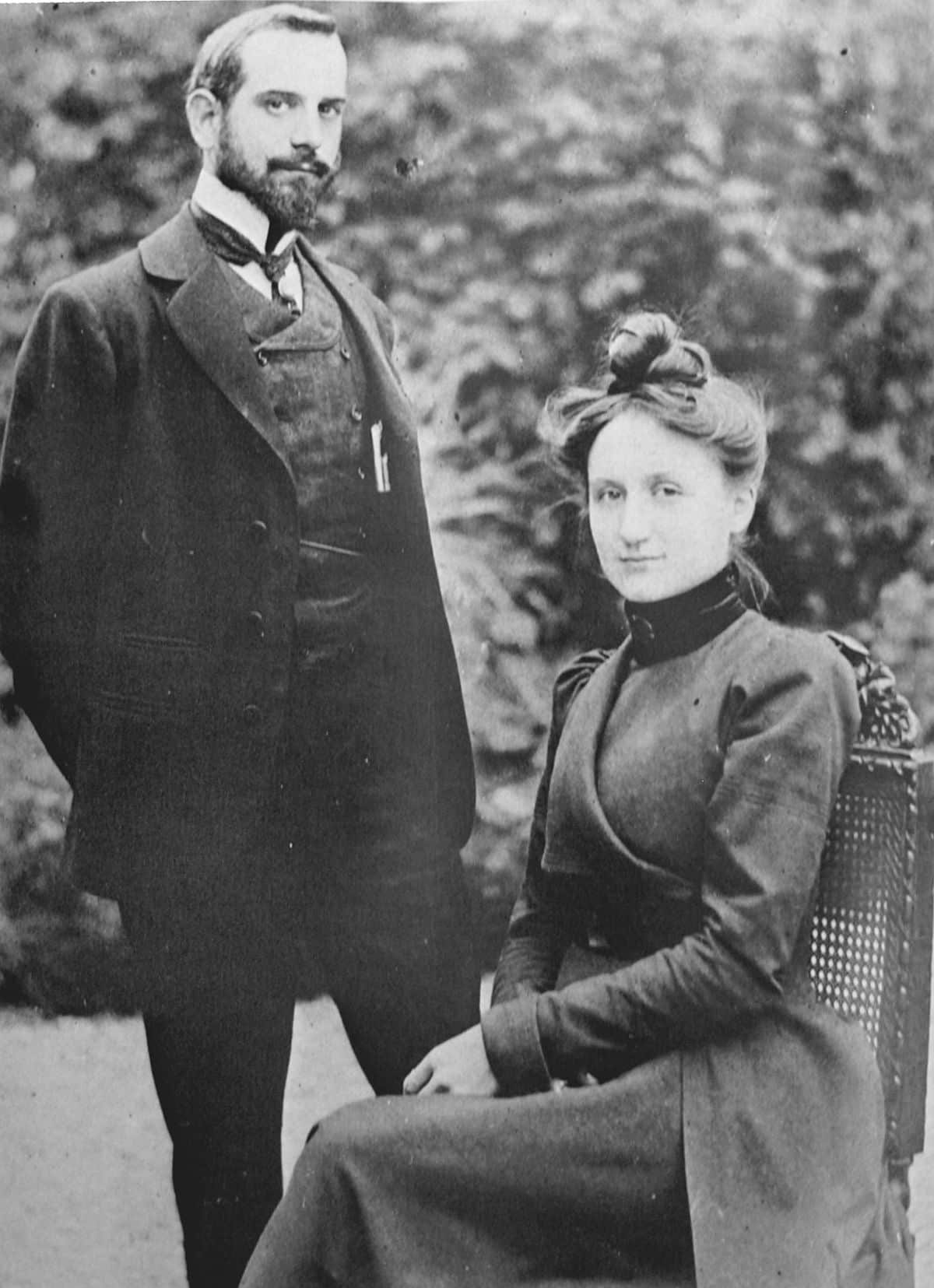 https://www.philob.com/wp-content/uploads/2024/09/Henri_and_Jeanne_Manguin_1900.jpg